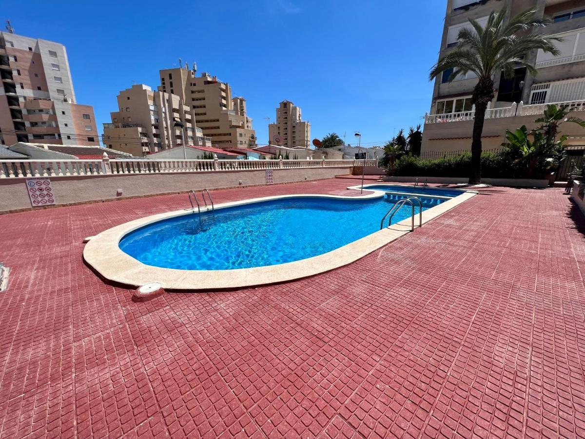 Apartment In La Mata Gabriele 托雷维耶哈 外观 照片