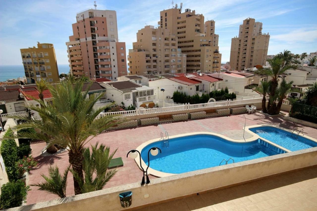 Apartment In La Mata Gabriele 托雷维耶哈 外观 照片